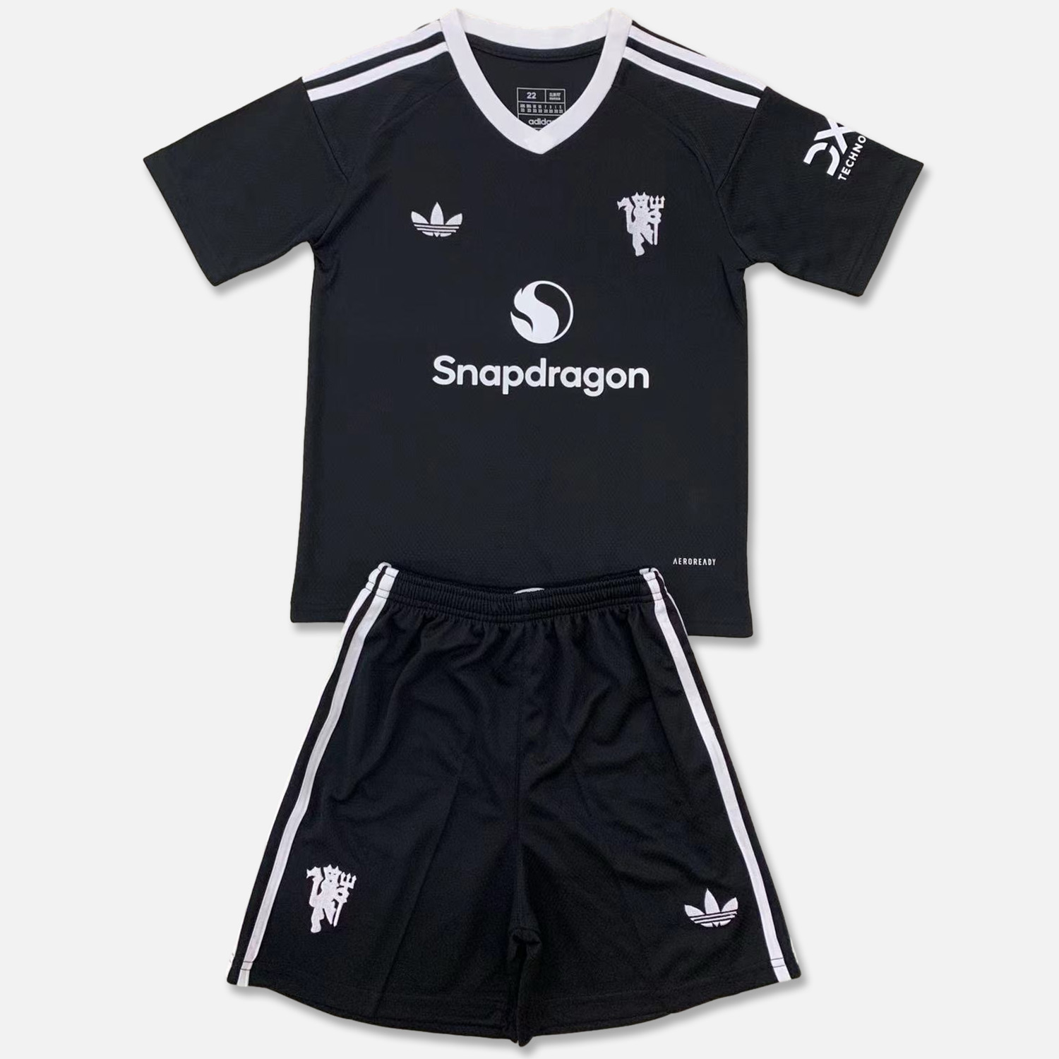 Manchester United 24-25 Black Goalkeeper Men's Adult Jersey Set - Fans Version - JerseysGala