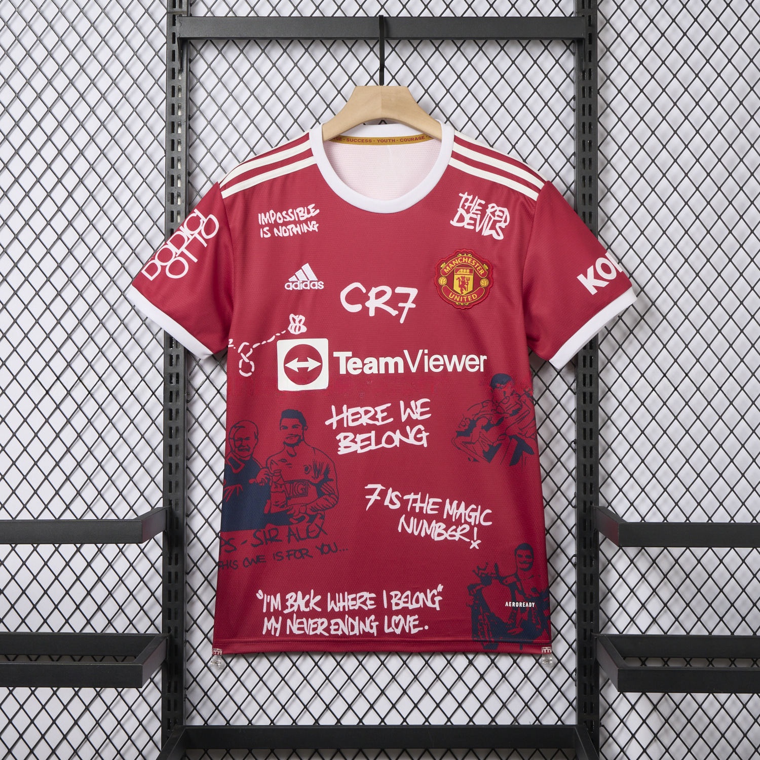 Retro Manchester United 21-22 Home Ronaldo Graffiti Edition Special Edition Jersey - JerseysGala