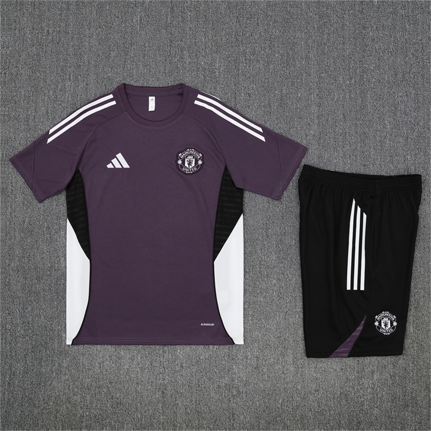 Manchester United 25-26 Kids Short-Sleeve Training Set - Purple Top & Black shorts - JerseysGala