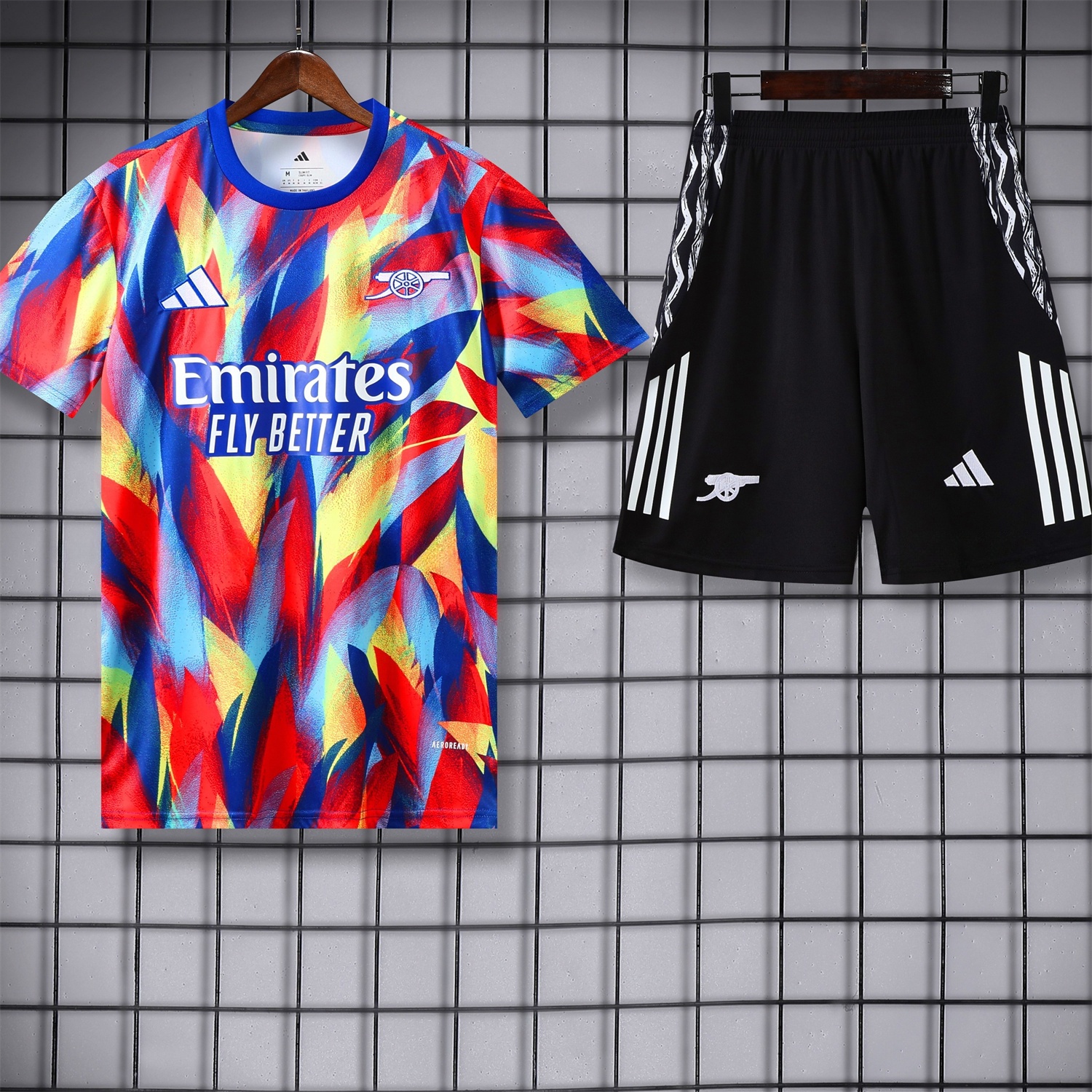 Arsenal 25-26 Short-Sleeve Training Set - Colorful Festival Top and Black Shorts - JerseysGala